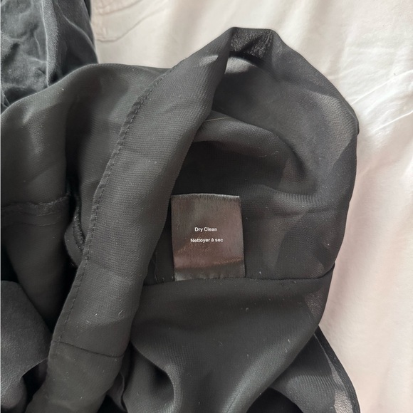 Aritzia Babaton 100% Silk Romper Black Size XXS NWOT - Picture 6 of 7